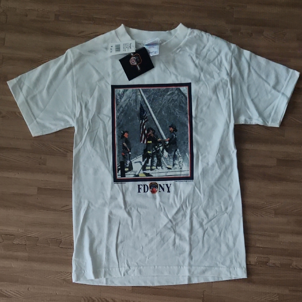 FDNY White Short Sleeve Tee with Graphic Design